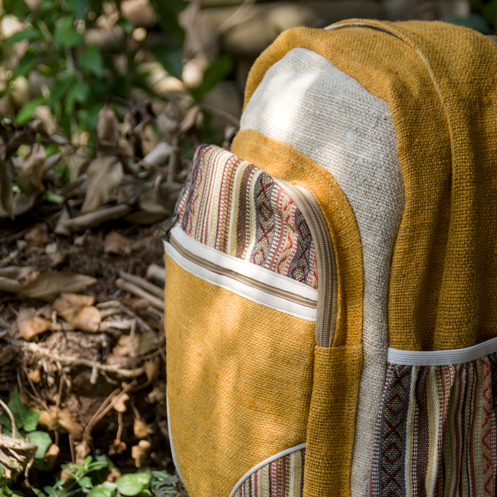 Grand sac à dos jaune en chanvre – Image 4